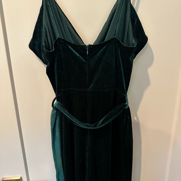 Lulus velour dark green jumpsuit size L - Picture 6 of 9